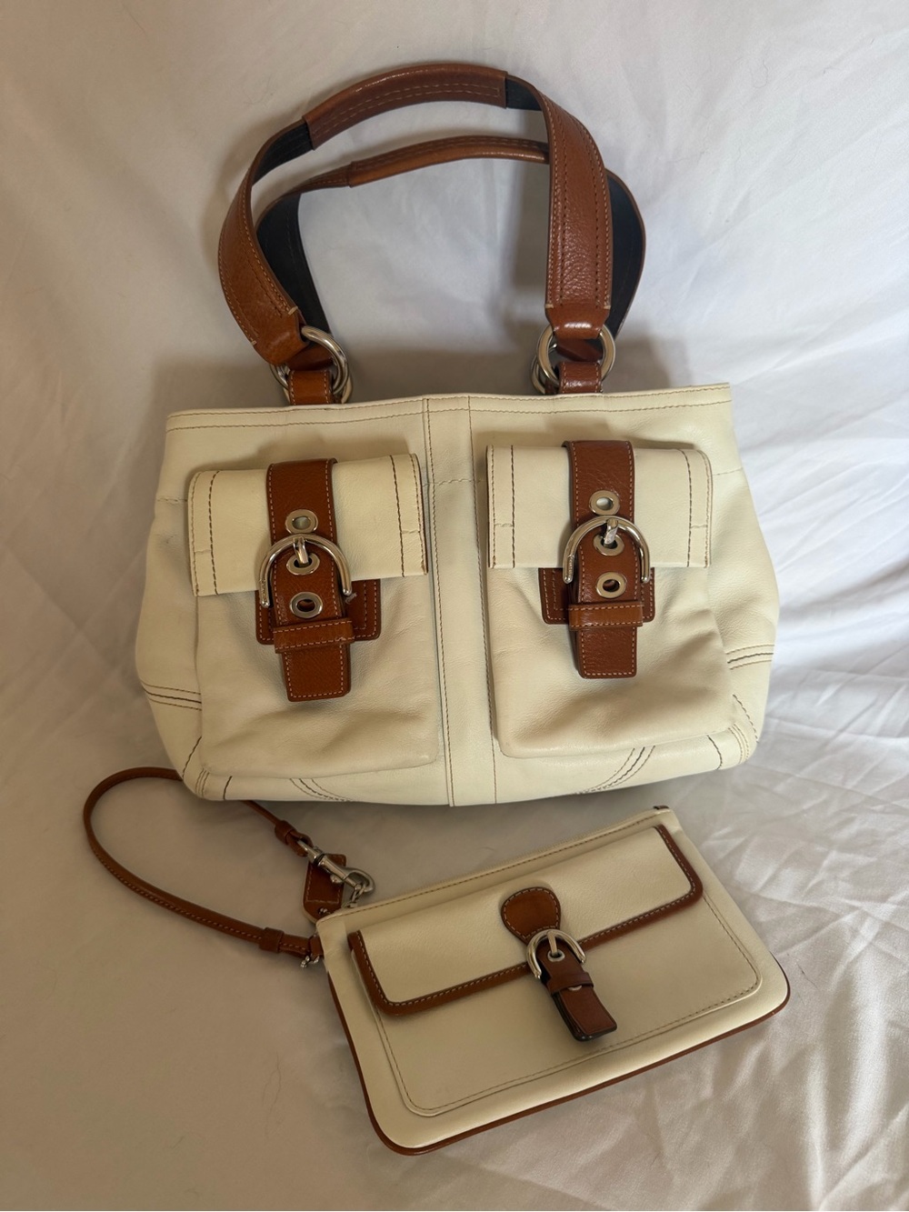 Vintage Coach Soho Off-White Leather Double Buckle Pocket Satchel & Wristlet Set